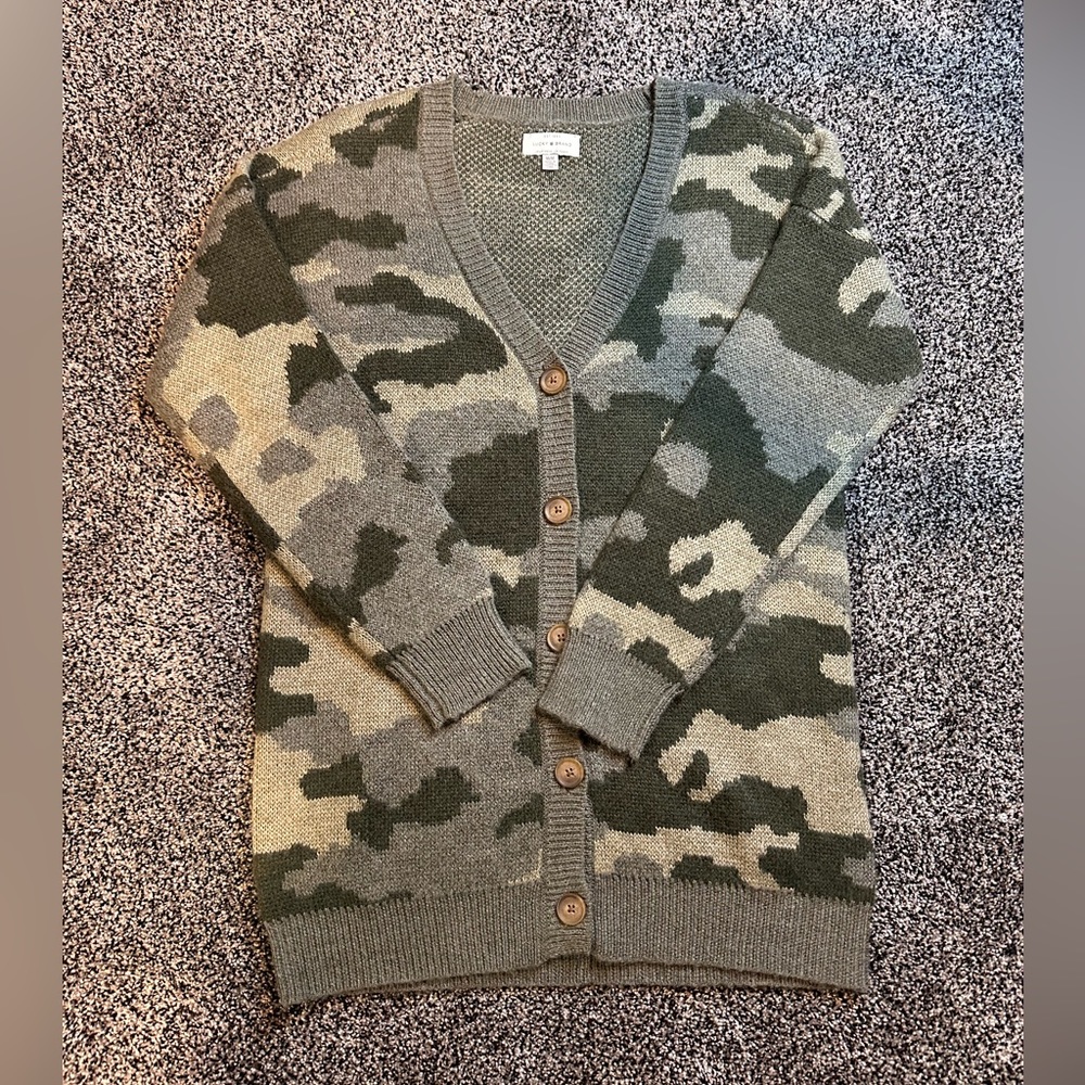 Lucky Brand Camo sweater cardigan